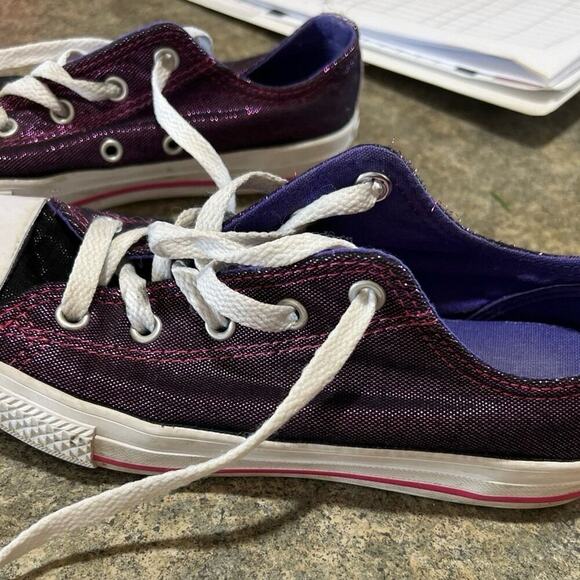 Converse All Star youth size 3 purple shimmer sneakers - Picture 3 of 8